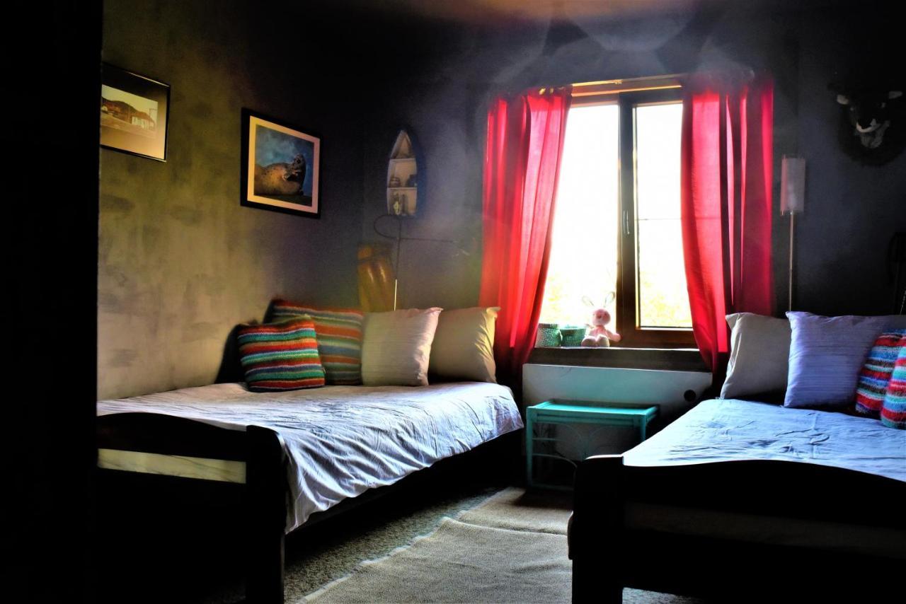 Maison Jeanny, Full House With Big Garden Frasnes-lez-Anvaing Bagian luar foto